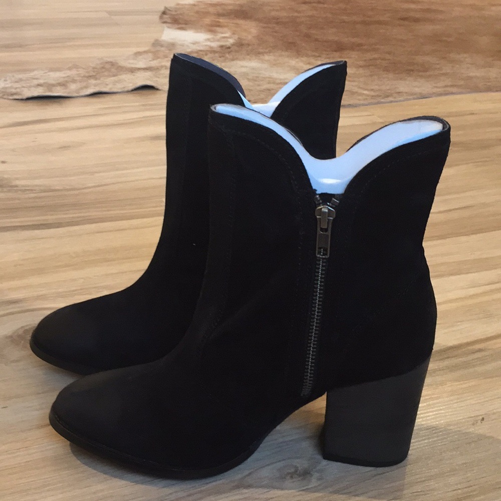 NWT, never worn, black suede booties, chunky heel.